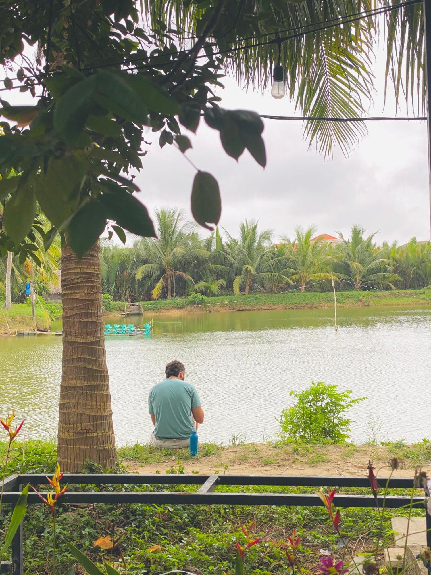 Laoxao Lakeview Homestay Хойан Экстерьер фото